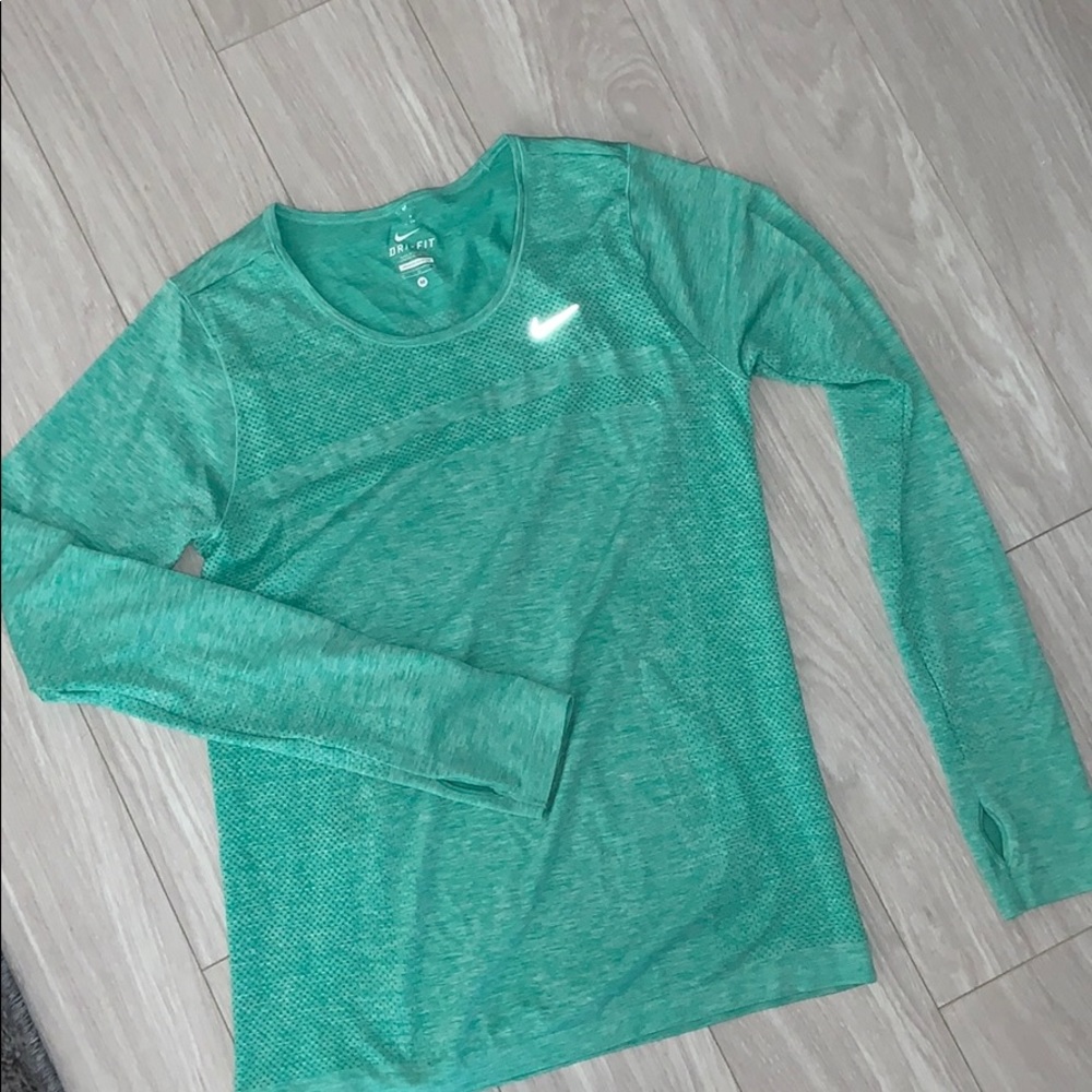 Nike Dri fit Long Sleeve Shirt